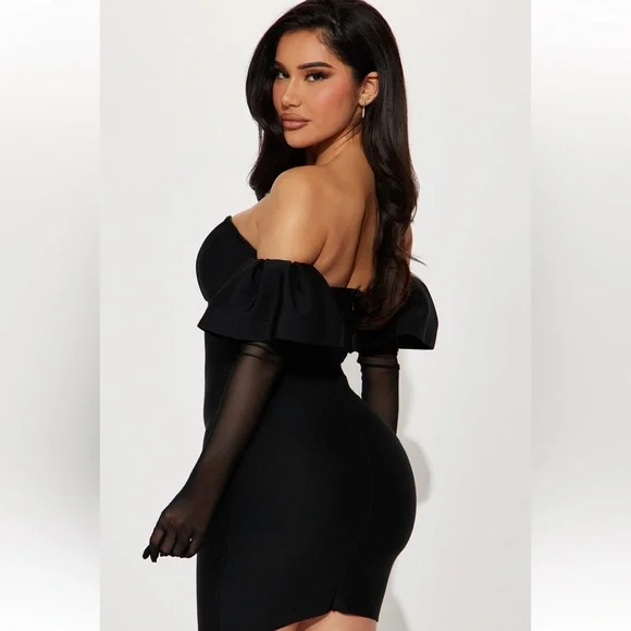 Fashion nova black mini dress - Picture 2 of 5